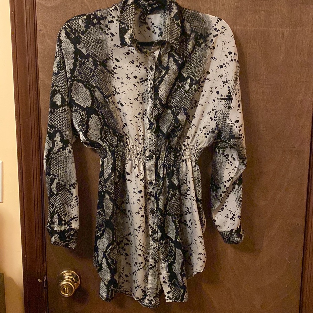 Cute Windsor top
